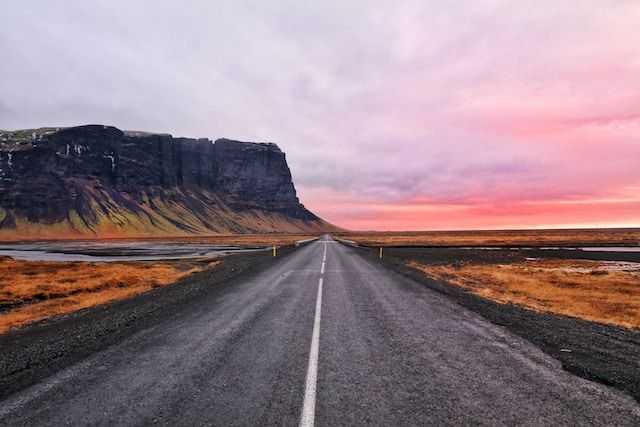 A pic of something to do in Iceland